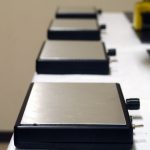 重症心身障がい児者が打楽器の演奏を楽しめる演奏支援装置を開発