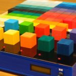 積み木でリズムパターンが作れる演奏支援装置の開発 ～ 打楽器演奏ロボットによる本格的なリズム演奏【試作品】